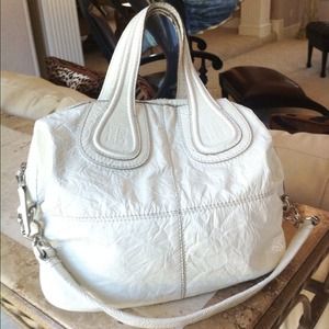 SALEο Authentic GIVENCHY Nightingaleβ¨ SALEο Authentic GIVENCHY Nightingaleβ¨