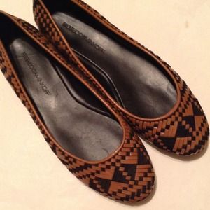 ๏HOST PICK 3X๏ NWT Rebecca Minkoff Tribal Flats ๏HOST PICK 3X๏ NWT Rebecca Minkoff Tribal Flats
