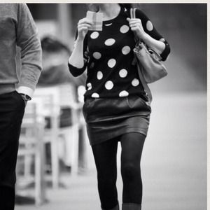 ⭐PRICE DROP⭐WAS $30 Polka dot sweater ⭐PRICE DROP⭐WAS $30 Polka dot sweater