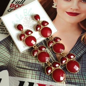 Gorgeous chandelier earrings Gorgeous chandelier earrings