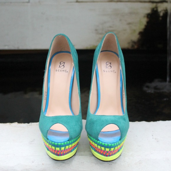 Shoe Dazzle Shoes - Multicolor Platform Pumps 3 Shoe Dazzle Shoes - Multicolor Platform Pumps 3