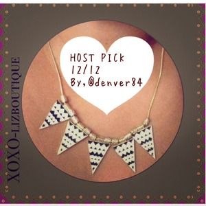 Tribal triangle statement Necklace Tribal triangle statement Necklace