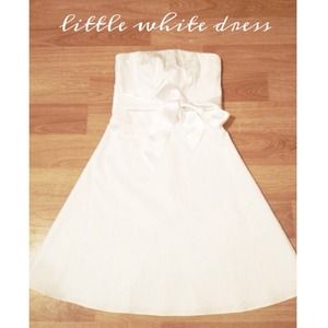 Stunning strapless white dress from WHBM Stunning strapless white dress from WHBM