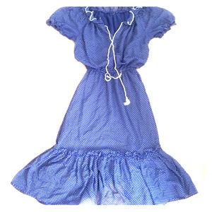 Vintage country style blue polka dot prairie dress Vintage country style blue polka dot prairie dress