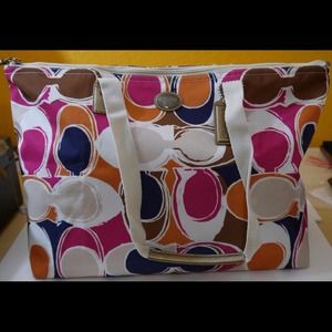 NWT COACH 77419 Nylon Packable Weekender Tote NWT COACH 77419 Nylon Packable Weekender Tote