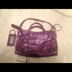 Exclusive balenciaga city bag in metallic purple! Exclusive balenciaga city bag in metallic purple!