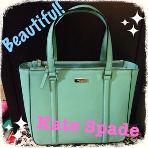 Authentic Kate Spade bag! NWT + free gift! Authentic Kate Spade bag! NWT + free gift!