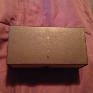 Authentic Louis Vuitton sunglasses box Authentic Louis Vuitton sunglasses box