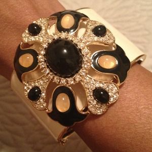 Stunning J.Crew Crystal Cuff Bracelet Stunning J.Crew Crystal Cuff Bracelet