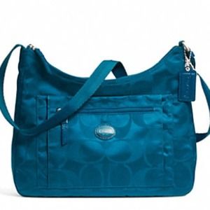 COACH GETAWAY SIGNATURE PACKABLE CROSSBODY COACH GETAWAY SIGNATURE PACKABLE CROSSBODY