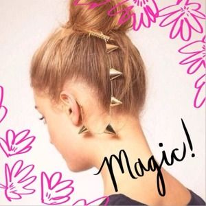 Hair and ear piece Hair and ear piece