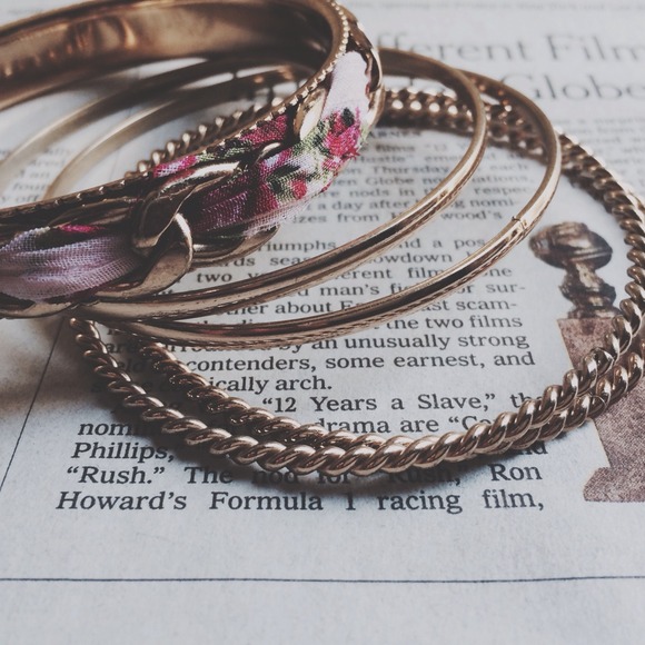 Jewelry - Bangle Set Jewelry - Bangle Set
