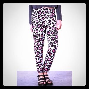 Animal print trousers joggers by Topshop sz 8 Animal print trousers joggers by Topshop sz 8