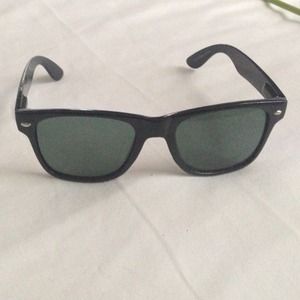 REDUCED x2 - Nasty Gal Black Sunglasses REDUCED x2 - Nasty Gal Black Sunglasses