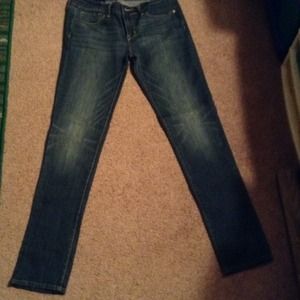 Bullhead skinny fit jeans size 7 NWOT Bullhead skinny fit jeans size 7 NWOT