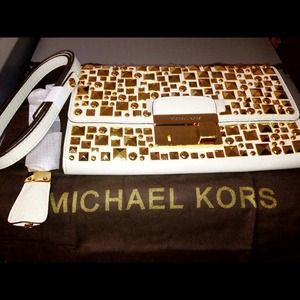 ^Not 4 Sale^ Michael Kors Clutch Authentic ^Not 4 Sale^ Michael Kors Clutch Authentic