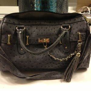 Steve Madden Large Handbag REDUCED Steve Madden Large Handbag REDUCED