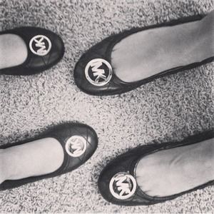 Michael Kors! Sharing! #motherdaughter Michael Kors! Sharing! #motherdaughter
