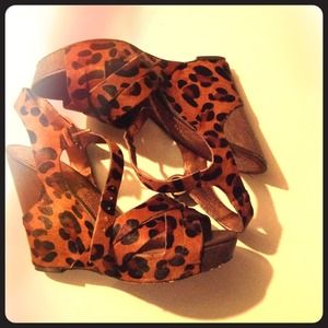 Sam Edelman Ponyhair Leopard Wedge Heels Sz 7.5 Sam Edelman Ponyhair Leopard Wedge Heels Sz 7.5