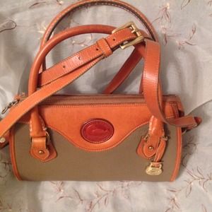 Vintage Dooney Bourke Shoulderbag Vintage Dooney Bourke Shoulderbag