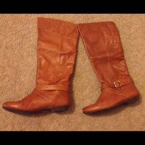 Chinese Laundry riding boots (used) Chinese Laundry riding boots (used)