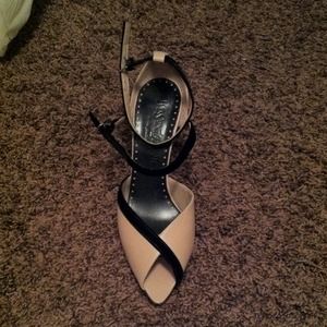 Yves Saint Laurent Shoes Yves Saint Laurent Shoes