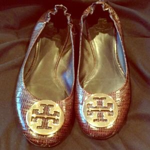 hold✨authentic tory burch reva flats REDUCED✨ hold✨authentic tory burch reva flats REDUCED✨