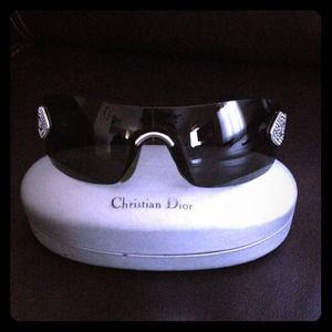 Authentic Christian Dior sunglasses Authentic Christian Dior sunglasses
