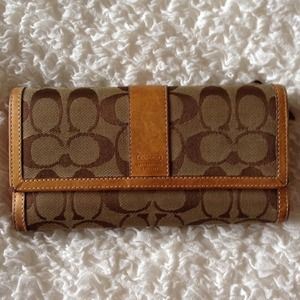 Coach wallet & checkbook wallet Coach wallet & checkbook wallet