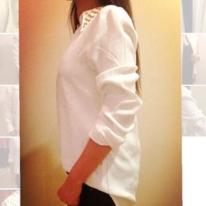 Host Pick Zara White Button Down Shirt XS Host Pick Zara White Button Down Shirt XS