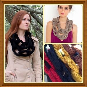 Host pickChain scarf red black brown mustard Host pickChain scarf red black brown mustard