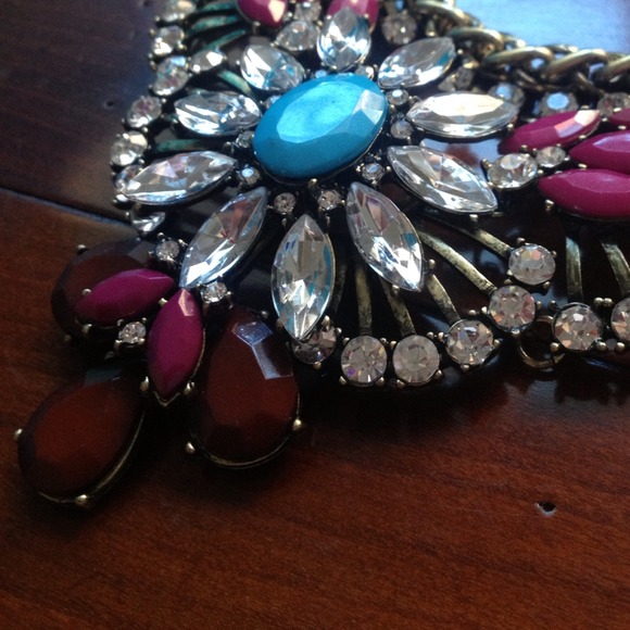 Jewelry - Maroon Dramatic Deco Luxe Necklace 2 Jewelry - Maroon Dramatic Deco Luxe Necklace 2