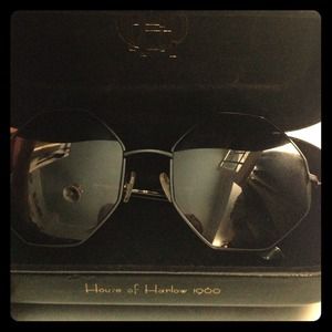 House of Harlow 1960 sunglasses House of Harlow 1960 sunglasses