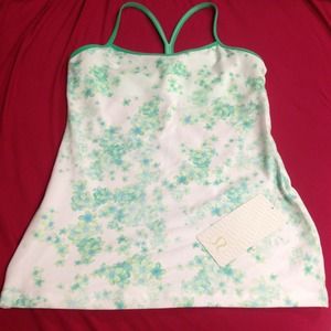 NWT Lululemon Power Y Tank! NWT Lululemon Power Y Tank!