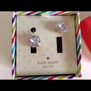 Kate Spade diamond looking earrings! NEW!!! Kate Spade diamond looking earrings! NEW!!!