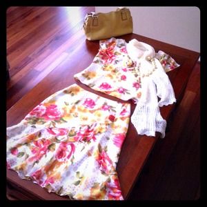 Cynthia Howie Dresses & Skirts - Floral Skirt with matching top Cynthia Howie Dresses & Skirts - Floral Skirt with matching top