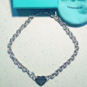Tiffany & Co. Heart Tag Choker Tiffany & Co. Heart Tag Choker