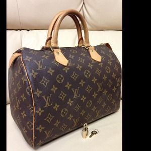 Authentic Louis Vuitton Speedy 30๏นGONE๏น Authentic Louis Vuitton Speedy 30๏นGONE๏น