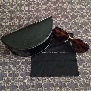 NO LONGER AVAILABLEMarc Jacobs Sunglasses NO LONGER AVAILABLEMarc Jacobs Sunglasses
