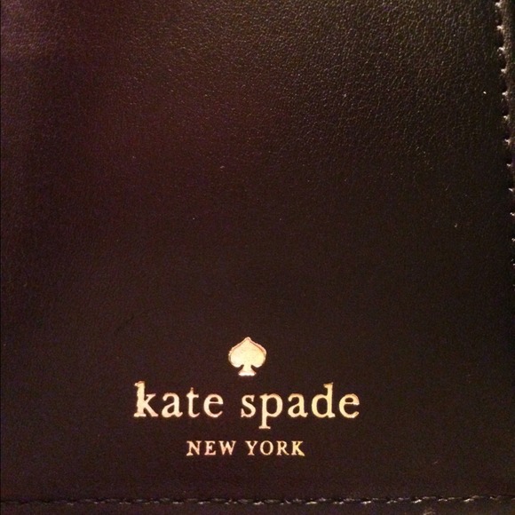 kate spade Clutches & Wallets - ⚡️Host Pick 12/9⚡️Kate Spade Stacy Wallet 2 kate spade Clutches & Wallets - ⚡️Host Pick 12/9⚡️Kate Spade Stacy Wallet 2