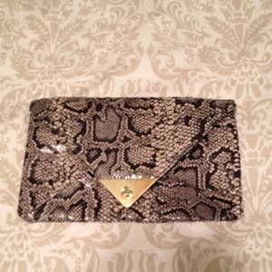 ASOS NWOT Snakeskin Envelope Clutch ASOS NWOT Snakeskin Envelope Clutch