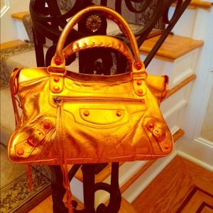 Balenciaga Twiggy Bag in Metallic Orange Balenciaga Twiggy Bag in Metallic Orange