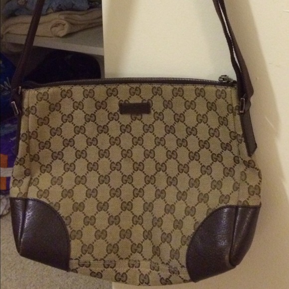 50% off Gucci Handbags - Gucci Crossbody Messenger Bag from Lyna&#39;s closet on Poshmark