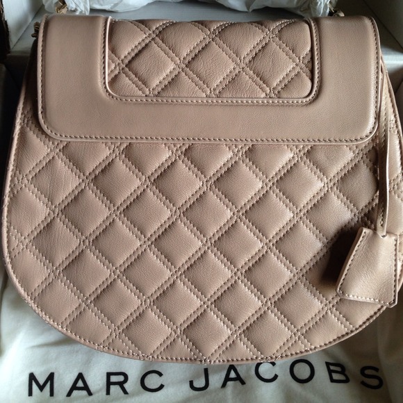 Marc Jacobs Handbags - Marc Jacobs Saffron Blush Leather Bag. NWT and box 2 Marc Jacobs Handbags - Marc Jacobs Saffron Blush Leather Bag. NWT and box 2