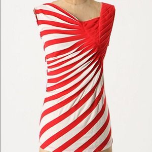 Anthropologie Expanding Universe Red Stripe Tank. Anthropologie Expanding Universe Red Stripe Tank.