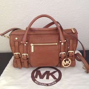 NOt avail MICHAEL KORS MCGRAW SATCHEL WALNUT BROWN NOt avail MICHAEL KORS MCGRAW SATCHEL WALNUT BROWN
