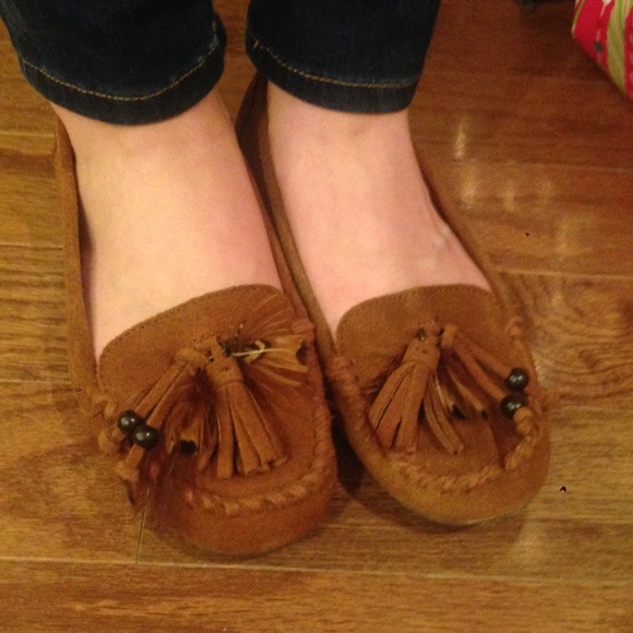 Shoes - Minnetonka moccasins! 2 Shoes - Minnetonka moccasins! 2