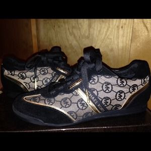 Michael Kors tennis shoes Michael Kors tennis shoes