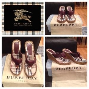 Authentic Burberry Espardrille Thong Sandals Authentic Burberry Espardrille Thong Sandals
