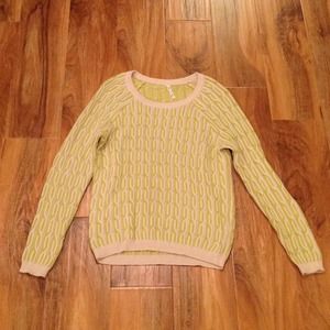 Willow & clay cable knit two toned sweater Willow & clay cable knit two toned sweater